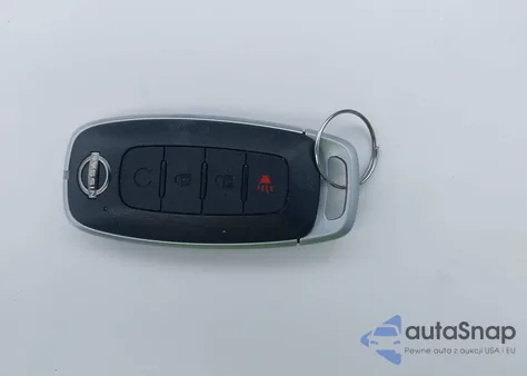 2024 Nissan Kicks Sv Xtronic Cvt из США, поврежденный, VIN 3N1CP5CV2RL538229